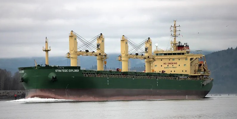 Strategic Explorer  39.865DWT • Handymax Built 2015 CSIC: Tianjin Xingang